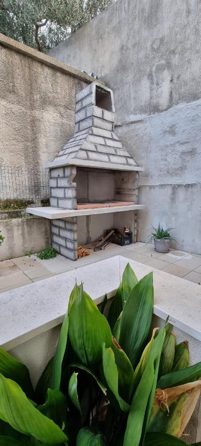 Appartamento Apartman Matea Podstrana Esterno foto