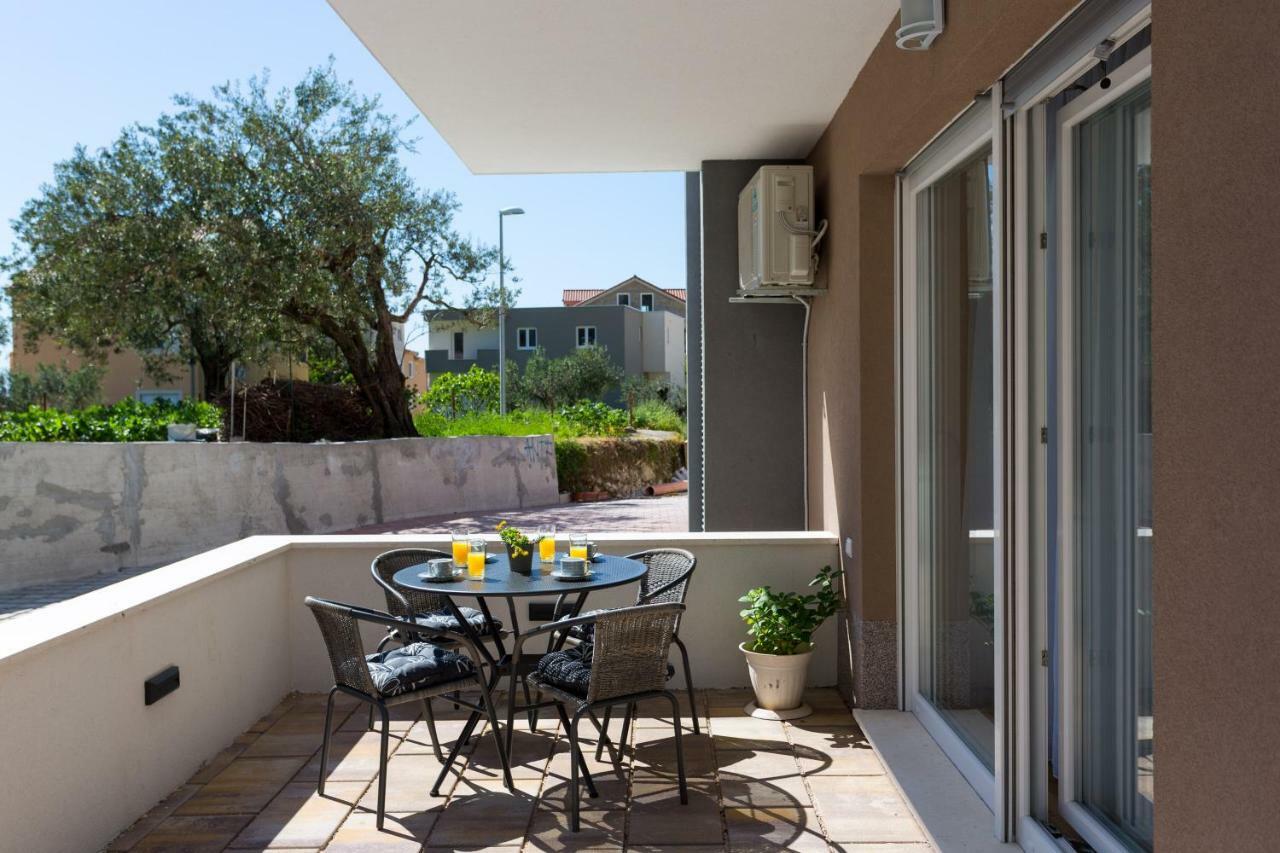 Appartamento Apartman Matea Podstrana Esterno foto